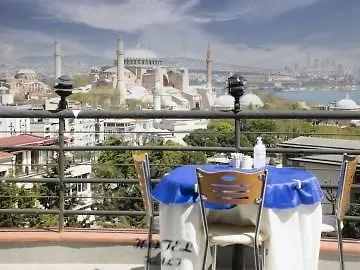 Hali Hotel
