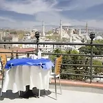 Hali Hotel 3*
