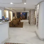 Hali Hotel 3*