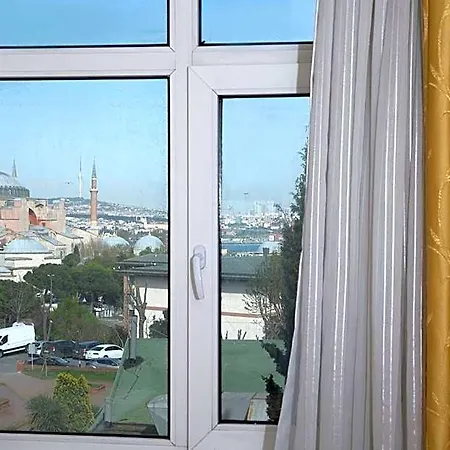 Ξενοδοχείο Hali 3*