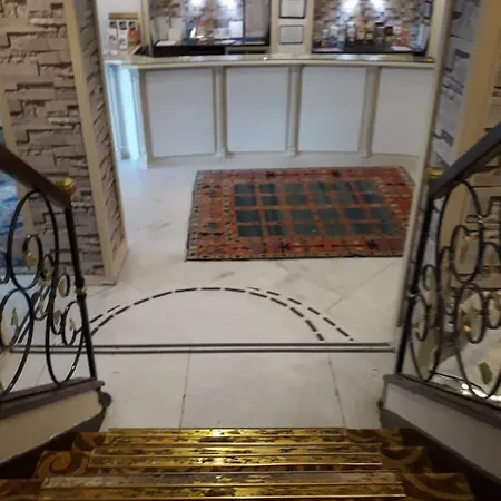 هالي فندق 3*